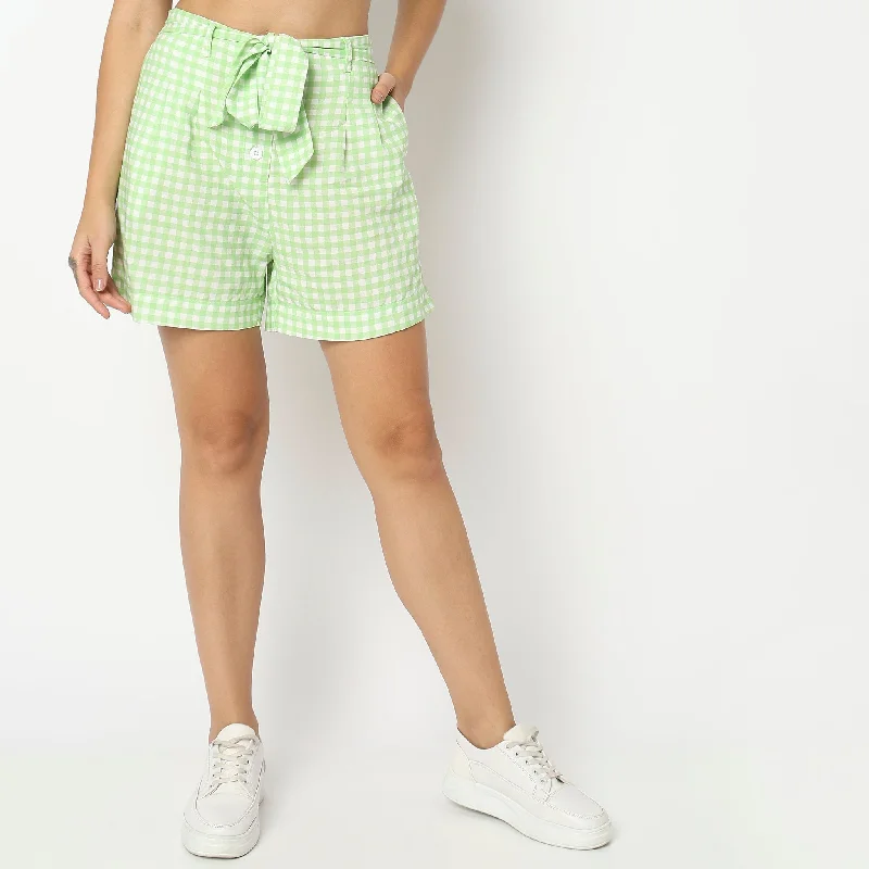 Relaxed Fit Checkered Mid Rise Shorts